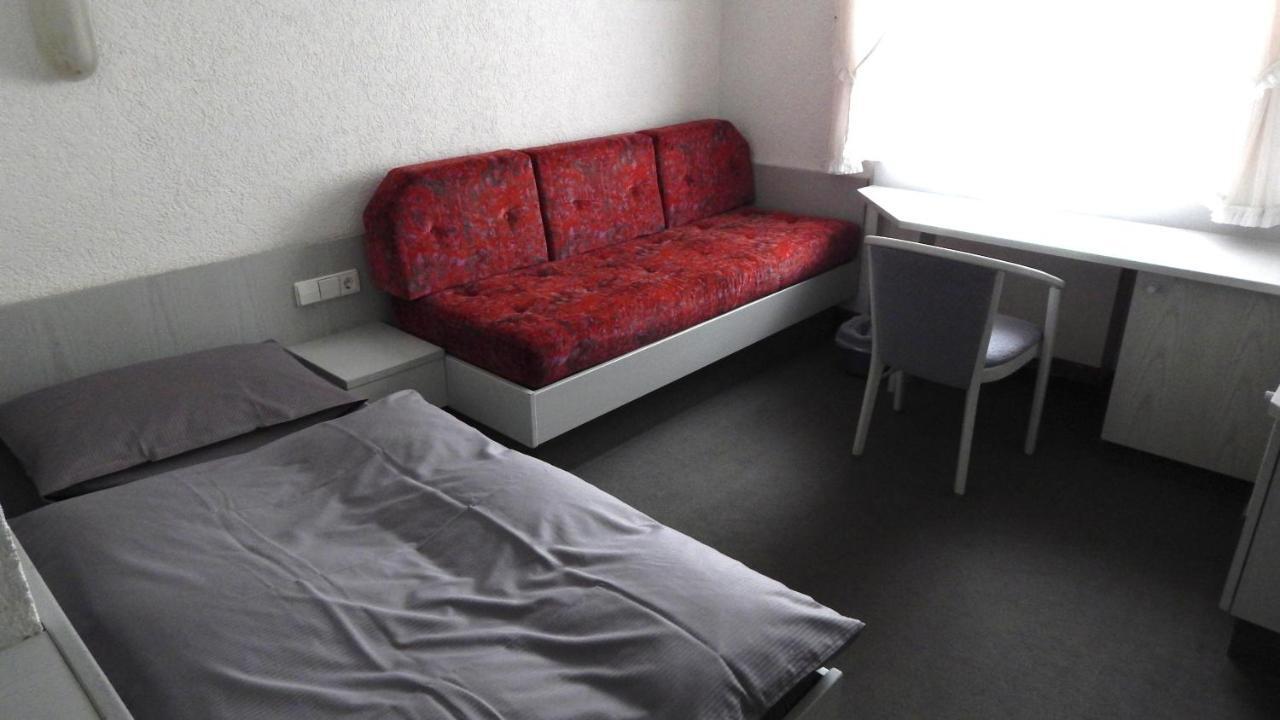 Hotel Carle Deizisau Extérieur photo